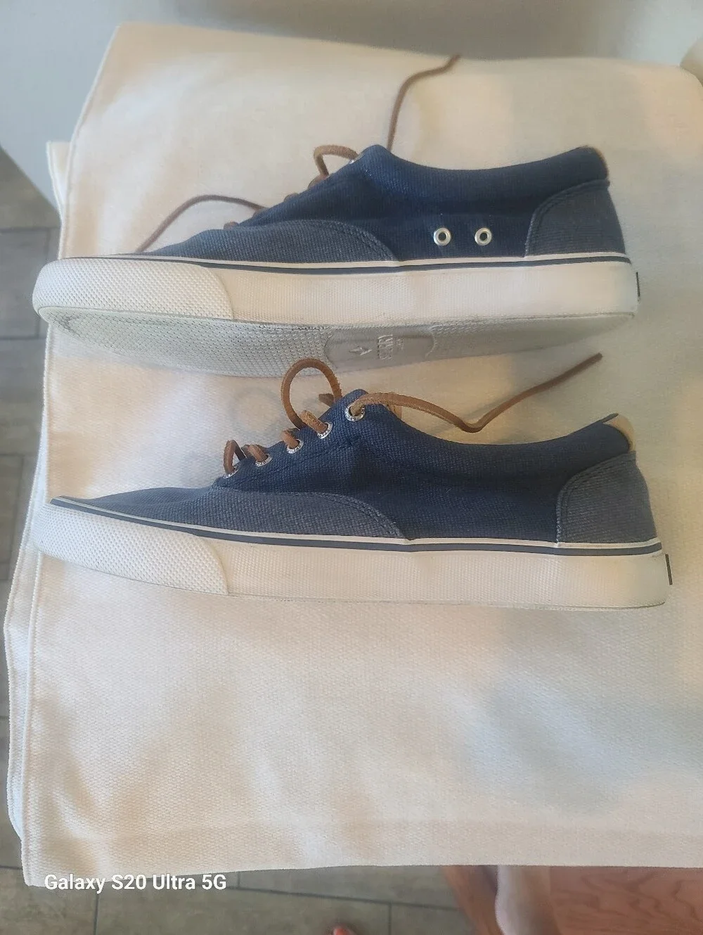 Sperry Navy Canvas Boat Shoes with Tan Laces Size 11